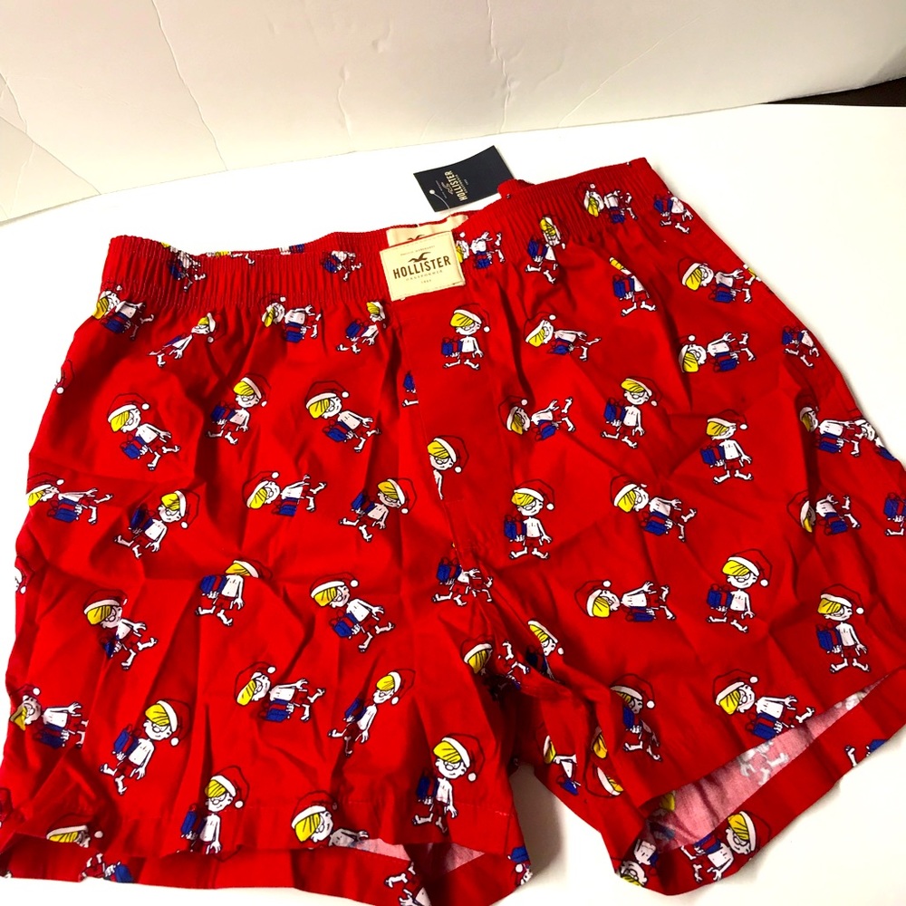 Men’s red Christmas winter boxer shorts hollister Calvin Hobbs cartoon present